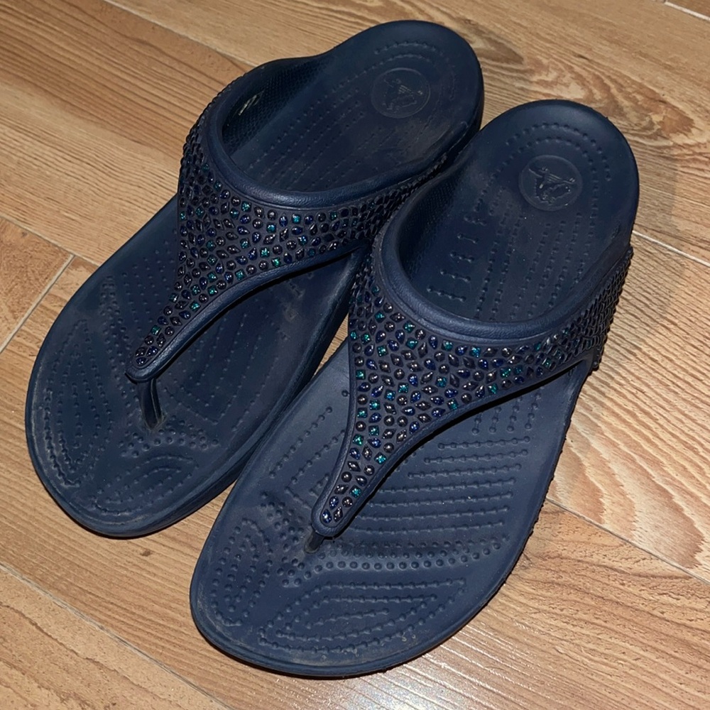 Crocs Sloane Monterey Platform Thong Sandals Embellished Flip Flops Women’s 8